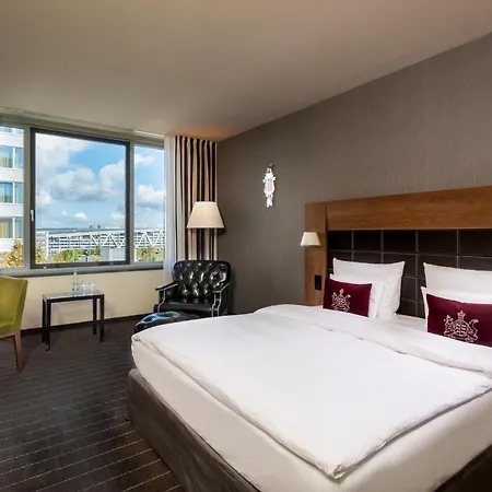 Moevenpick Stuttgart Airport Hotel