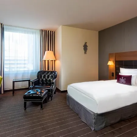 Hotel Moevenpick Stuttgart Airport 4*