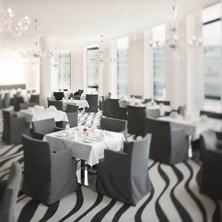 Hotel Moevenpick Stuttgart Airport