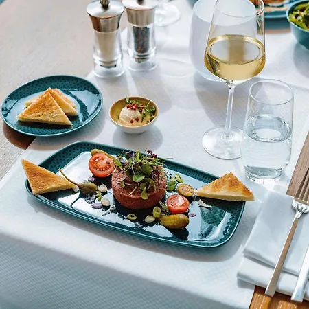 Moevenpick Stuttgart Airport Hotel