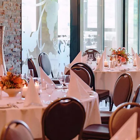 Moevenpick Stuttgart Airport Hotel