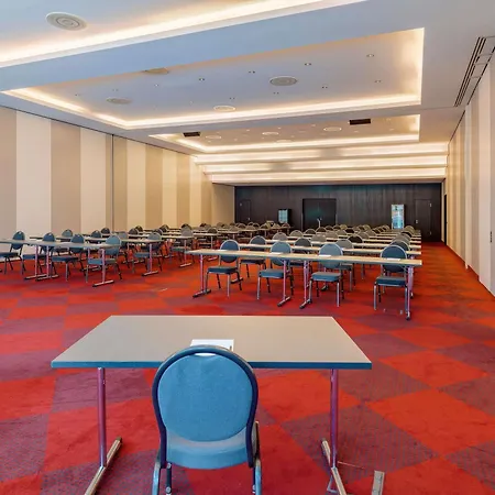 فندق Moevenpick Stuttgart Airport لينفلدن اشتردين