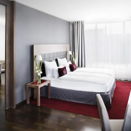 Moevenpick Stuttgart Airport 4*
