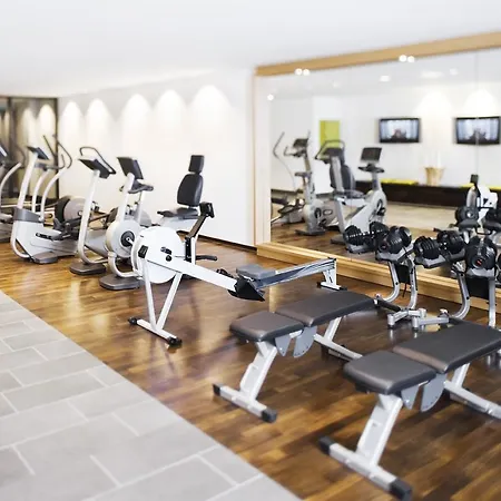 Moevenpick Stuttgart Airport Hotel 4*