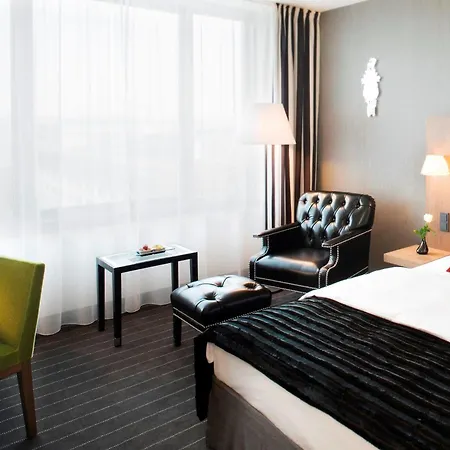 Moevenpick Stuttgart Airport 4*