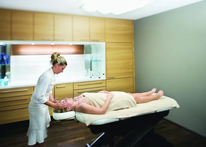 Moevenpick Stuttgart Airport 4* ラインフェルデン＝エヒターディンゲン