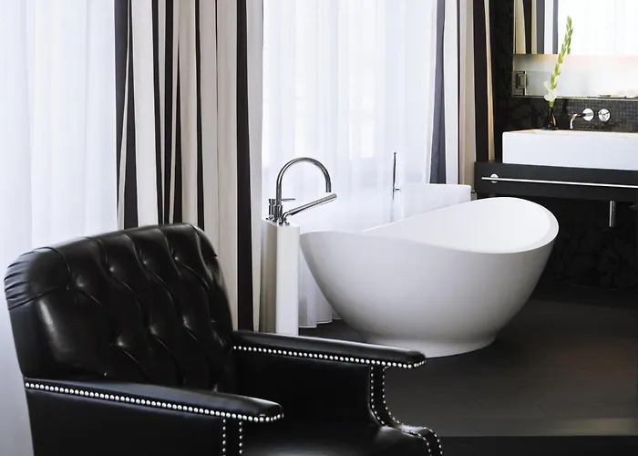 斯图加特机场瑞享酒店&度假村 4* 莱恩费尔登埃希特登